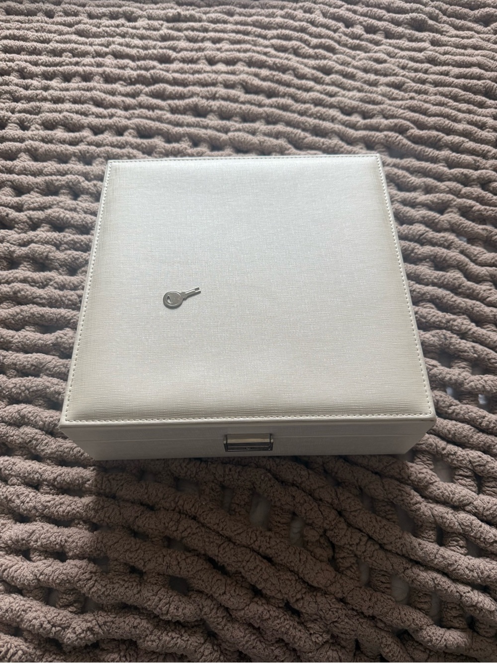 Jewelry Box Organizer Leather Case with Velvet lining White and Pink - Picture 5 of 7